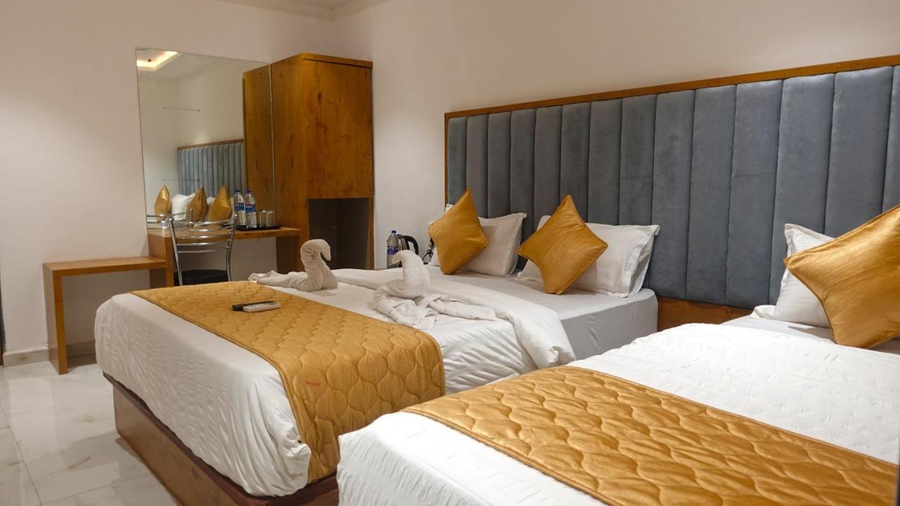 Hotel Palms Residency, Chembur มุมไบ ภายนอก รูปภาพ