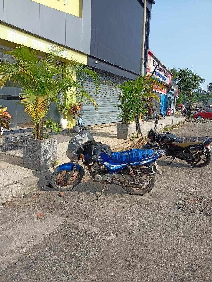 Hotel Palms Residency, Chembur มุมไบ ภายนอก รูปภาพ